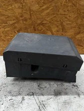 2007 2011 GMC Sierra Fuse Box Cover Shroud Yukon Suburban 1500 2500 3500 OEM