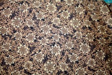CHRISTMAS GREETINGS IN BROWN FROM THIMBLEBERRIES - 100 COTTON FABRIC
