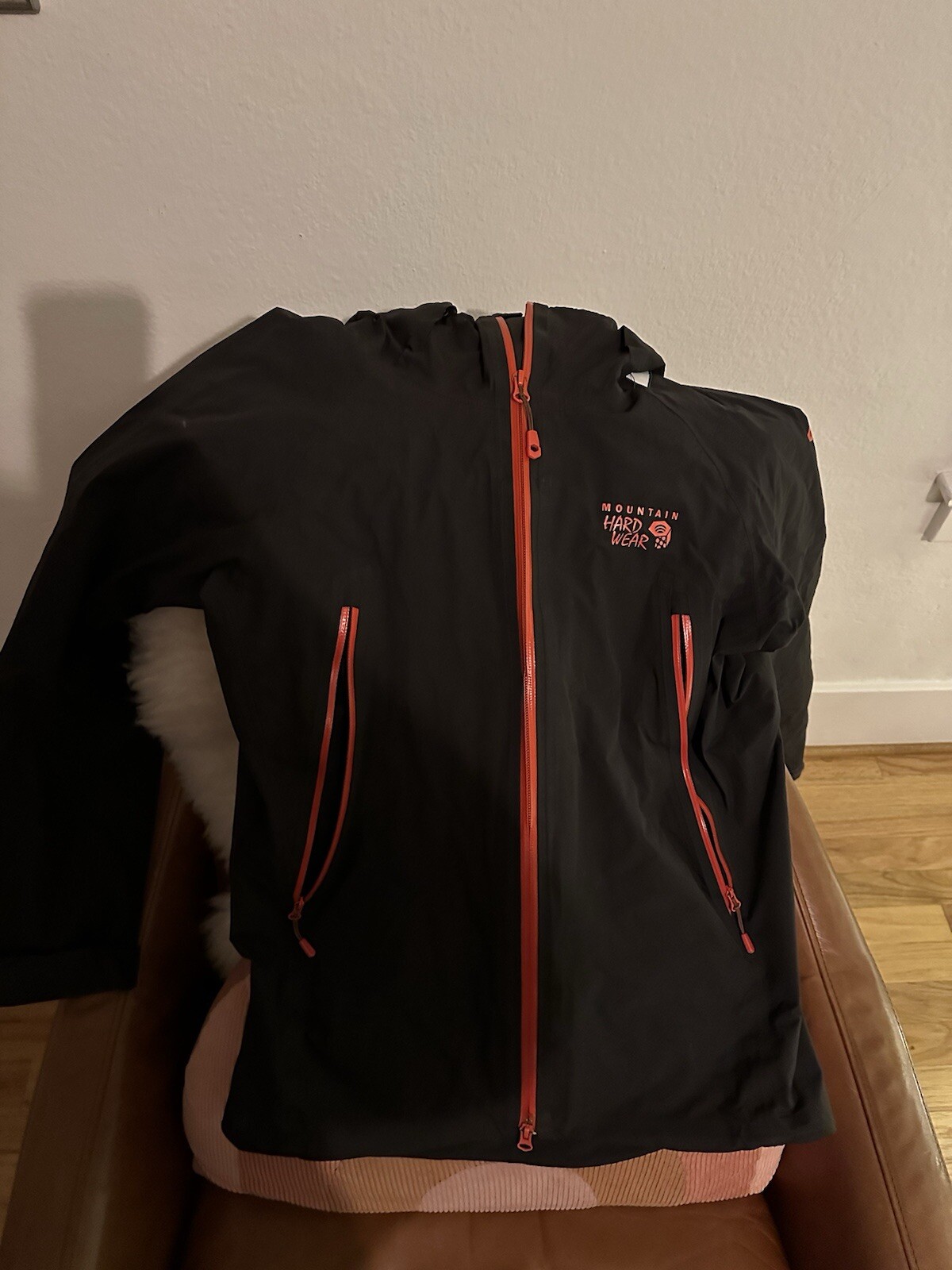 mountain Hardwear Basic Jacket Small - image 1