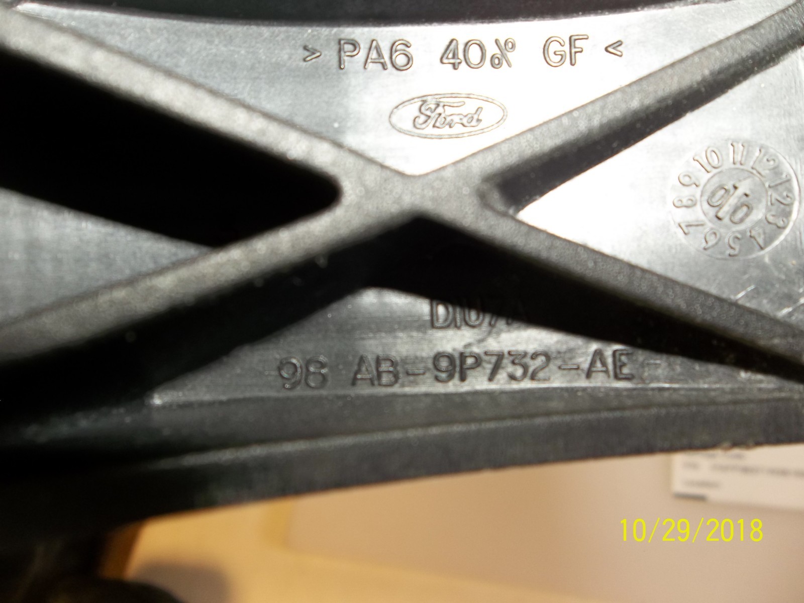 00 01 02 03 04 FORD FOCUS GAS FUEL ACCELERATOR PEDAL 98AB9P732AE OEM