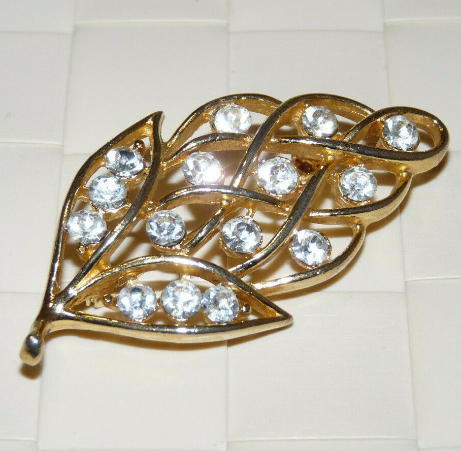 綺麗、ピンブローチ Sparkly Vintage Gold Tone Clear Rhinestone Brooch/Pin I128 | eBay