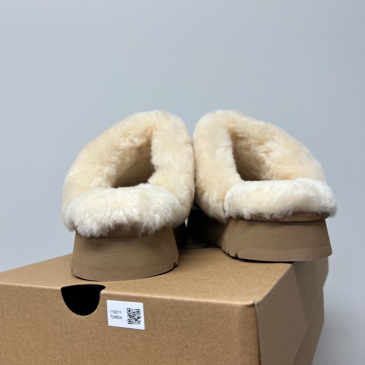 UGG Women's Disquette Slippers Chestnut Suede Upper 1122550 UGG Women's Disquette Slippers Chestnut Suede Upper 1122550