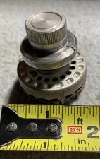 ( one) Vintage Mallory Rotary Switch, 17 Position Shorting With Knob Test Good