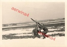 Garde aérienne avec MG-34 sur les avions aérodrome d'Oschatz Saxe