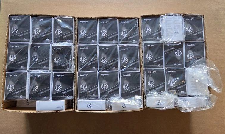 VW Logo LED Logoleuchten Türverkleidung Einstiegsleuchten NEUES VW Logo ORIGINAL - Bild 3 von 4