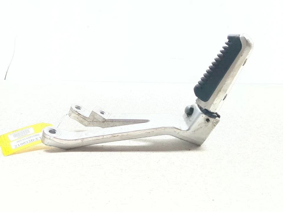 91-93 Suzuki GSX1100G GSX 1100 estriba trasera izquierda pasajero Foto 2 de 4