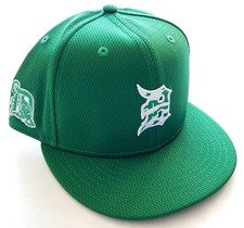 2021 Detroit Tigers St. Patrick's Day Green MLB New Era 59Fifty Fitted Hat 8 1/8