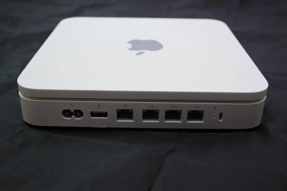 Apple Time Capsule Wi-Fi Router & Network Hard Drive 1 TB HD A1254 (68) - Image 4 of 4