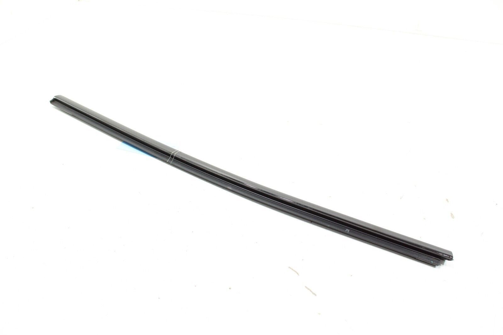 2017 - 2020 MASERATI LEVANTE REAR LEFT DRIVER SIDE DOOR WINDOW BELT MOLDING OEM