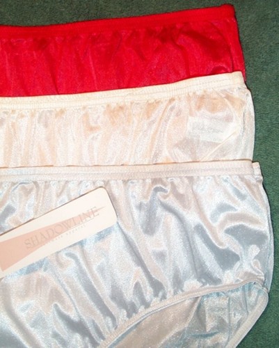 3 Pair Size 8 Assorted ShadowLine Hidden Elastic Hipster Red, White, & Silver - Picture 2 of 2