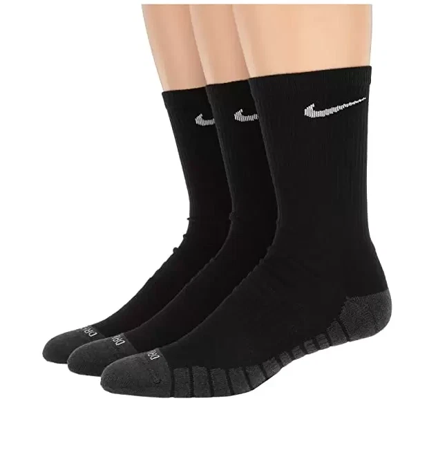 Black nike hotsell crew socks womens