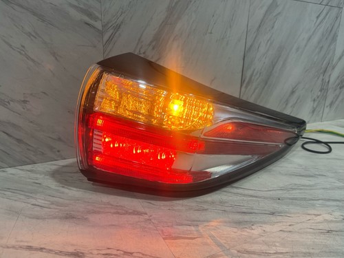 2015-2018 NISSAN MURANO TAIL LIGHT ASSEMBLY OEM RIGHT PASSENGER SIDE 26550-5AA0B - Picture 2 of 16