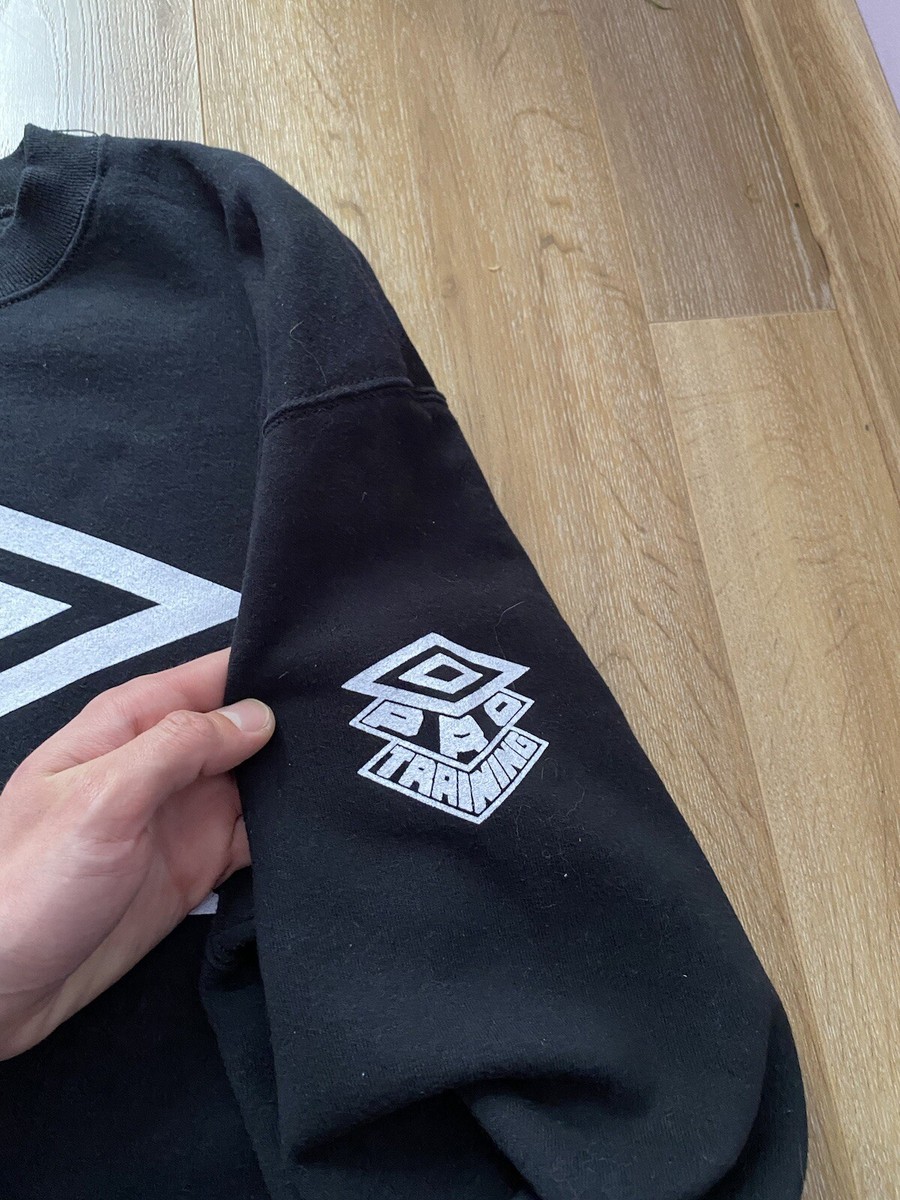 Vintage Umbro Big Logo Pro Training Sweatshirt Y2K USA Size XL | eBay