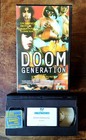 Doom Generation 1996 VHS Film SELTEN Videokassette Leih Beschreibung lesen 