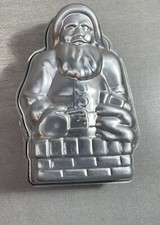Vintage Nordic Ware 3D Stand Up Santa Claus Christmas Cake Mold Baking Pan