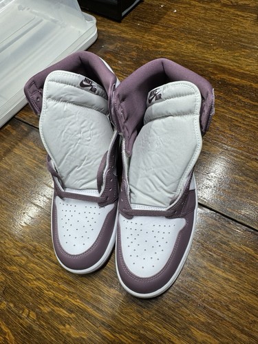 Nike Men's Size 12 Air Jordan 1 Retro High  OG Mauve DZ5485 105 Basketball Shoes - Picture 2 of 5