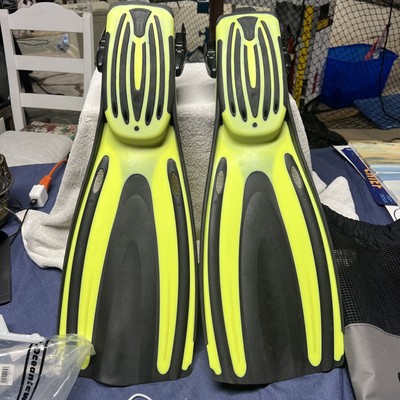 Oceanic Viper Fins Scuba Diving Open Heel Adjustable Size XL Snorkeling Fins