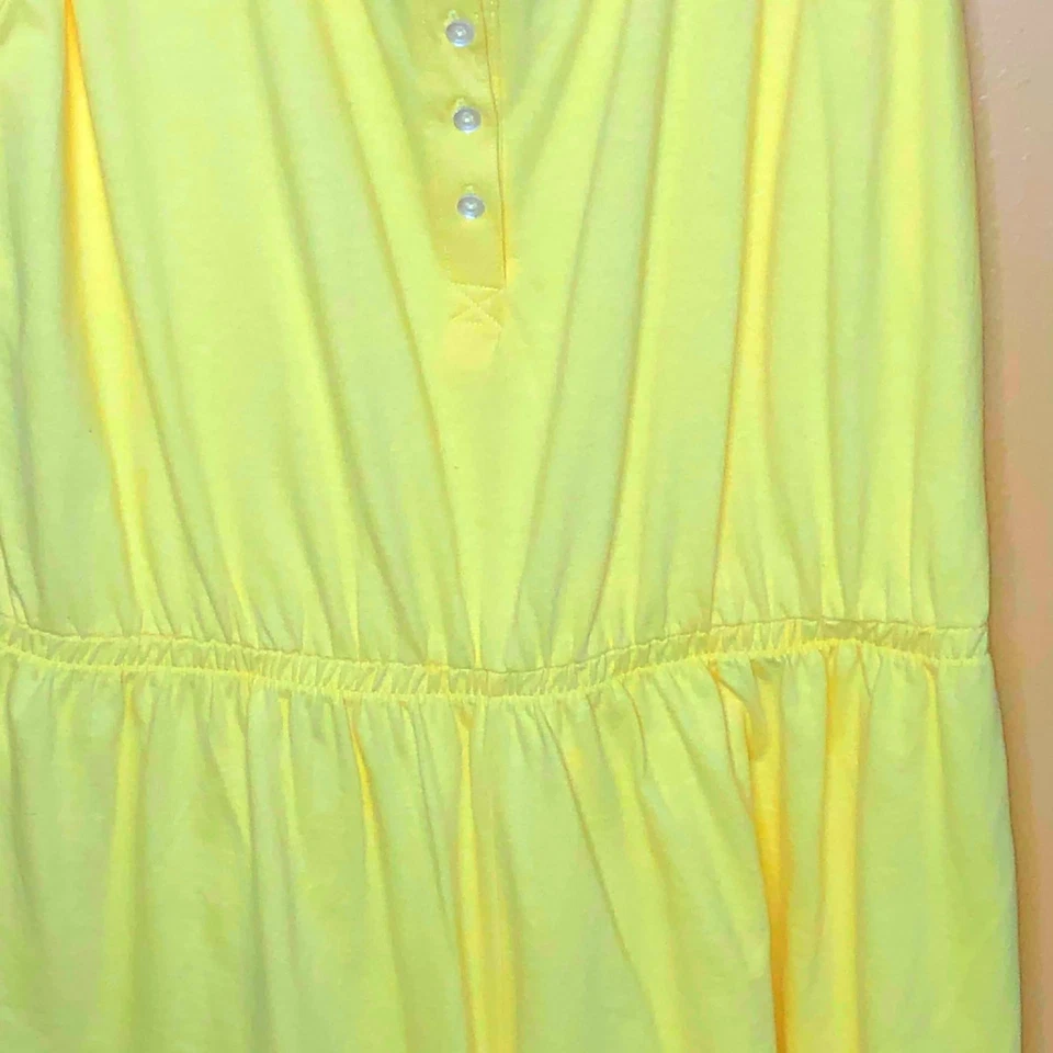 Pantalones cortos amarillos mameluco sin mangas American Apparel para mujer nuevos L Foto 3 de 4