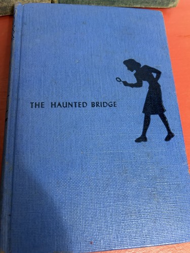 Lot 7 vtg 50s Girls Mystery Nancy Drew & Vicki Barr stewardess blue & tweed HC - Picture 7 of 22