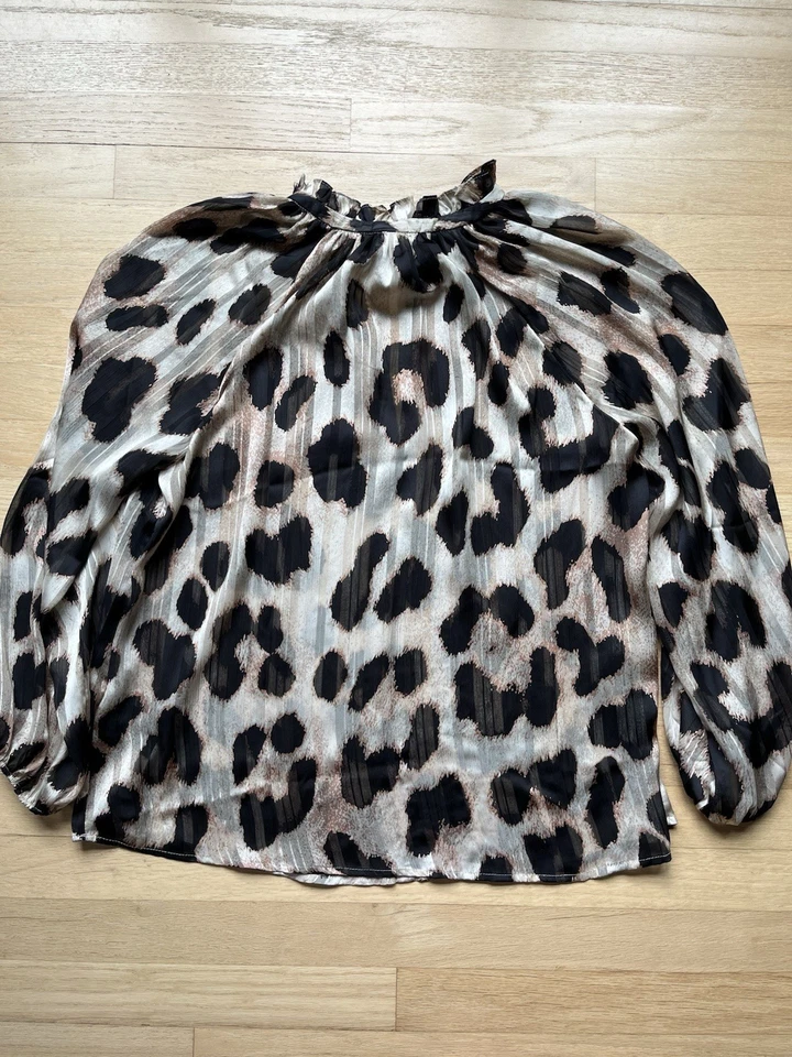 Women’s H&M Fringed Tie Neck Sheer Leopard Print Blouse Size Large - Image 2 of 4