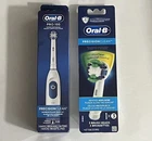 Oral B Pro 100 Precision Clean Electric toothbrush with a pack of 3 brush heads