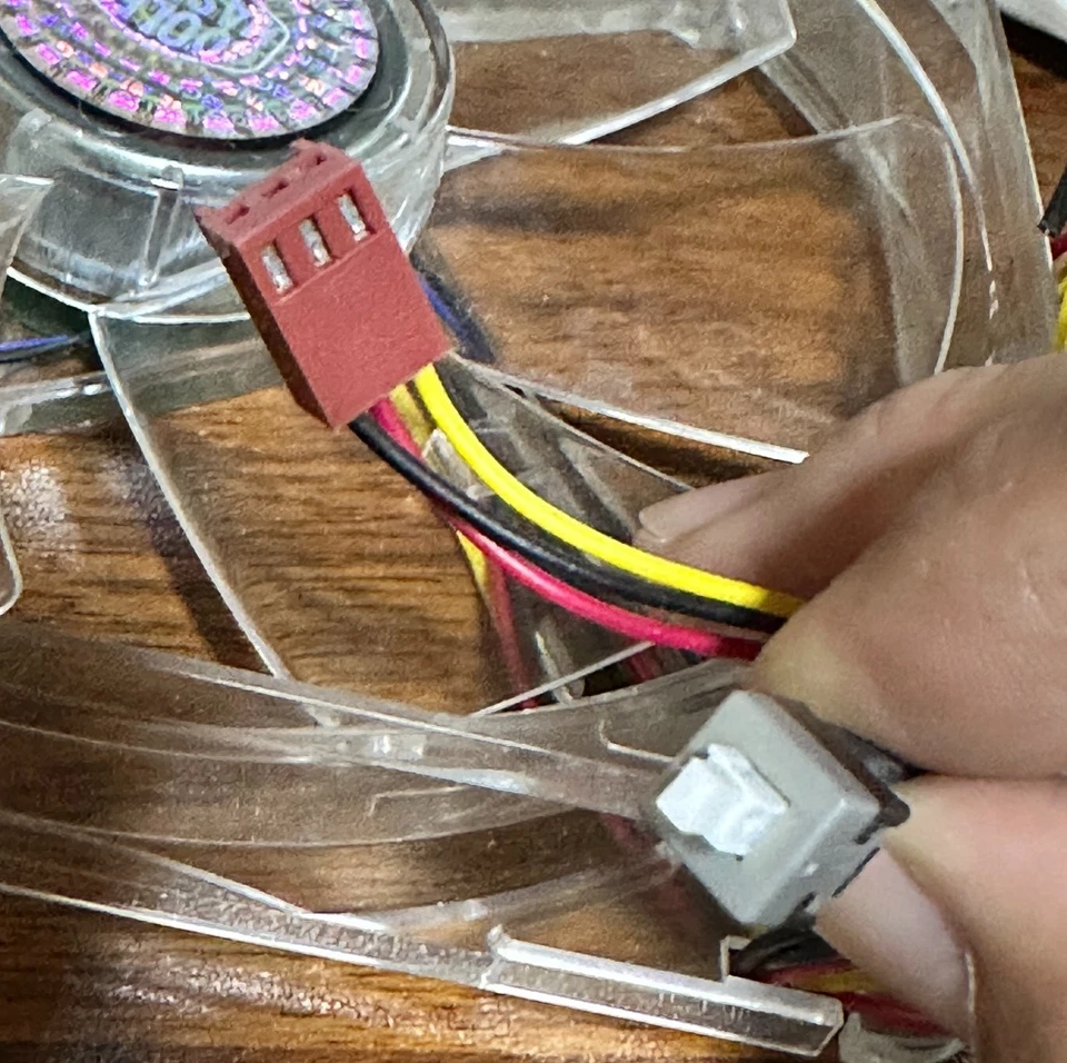 COOLER MASTER A14025-10CB-3BN-F1 DF1402512SEDN 14CM BLUE LED CLEAR FAN 12V 0.14A - Image 4 of 4