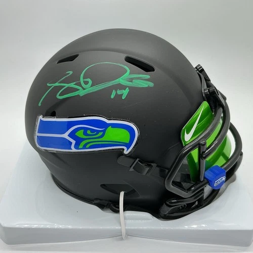 Sam Darnold Signed Seattle Seahawks Alt Riddell Speed Mini Helmet Beckett Auto