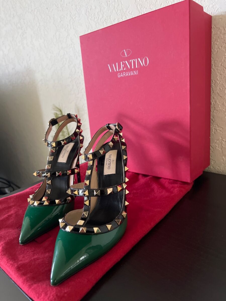VALENTINO Garavani Rockstud PUMP Green Patent Leather Heels VALENTINO Garavani Rockstud PUMP Green Patent Leather Heels