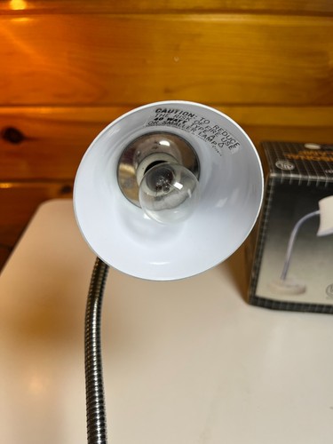 Vintage 1980s 80s 1990s 90s Gooseneck Goose Flex Neck Desk Reading Lamp Light - Picture 5 of 12