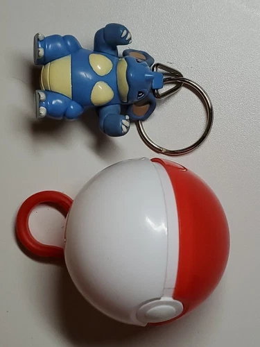 Vintage 1999 Nidoqueen Pokémon Burger King Keychain collectible Toy W Pokeball