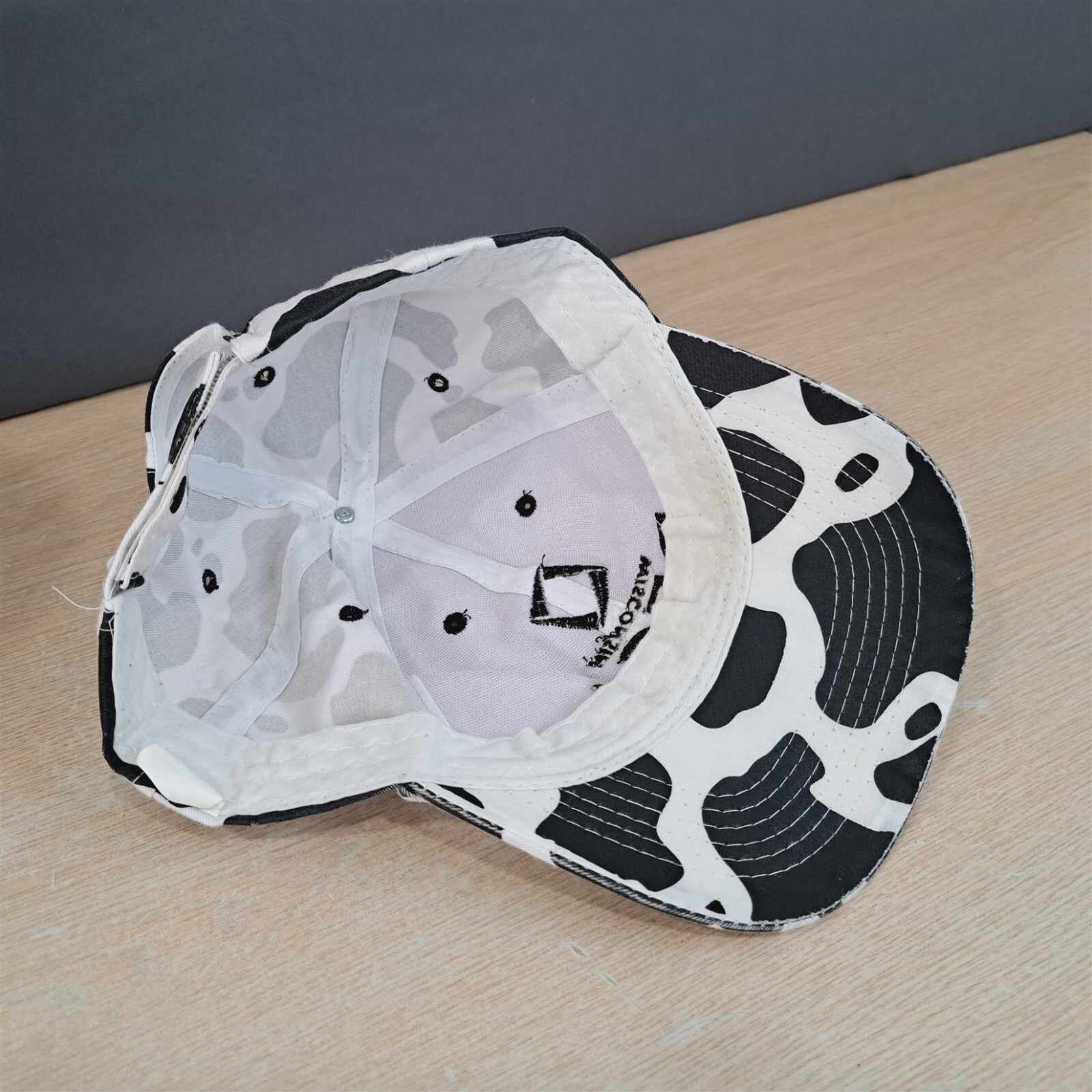 WISCONSIN DECA ADJUSTABLE STRAPBACK BASEBALL HAT/… - image 12