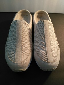traveltime classic clogs