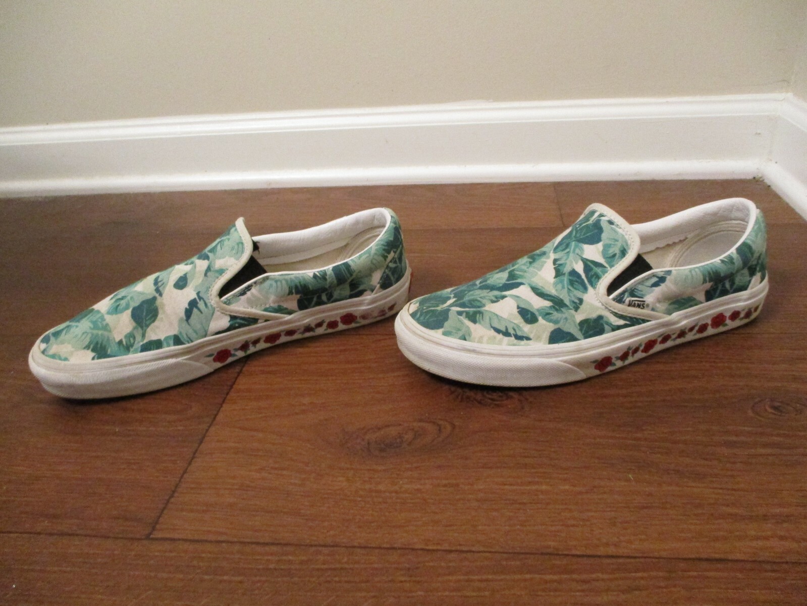 vans custom skateboard