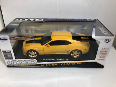 JADA LOPRO 2010 CHEVY CAMARO SS YELLOW BLACK STRIPES 1:18 DIECAST