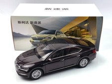 1:18 Volkswagen SKODA New Superb Purple 2020 Diecast Metal Model Quick delivery