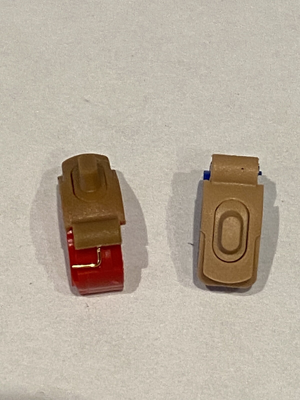 Single Phonak/unitron/hansaton Size 10 Battery Door For Custom CiC