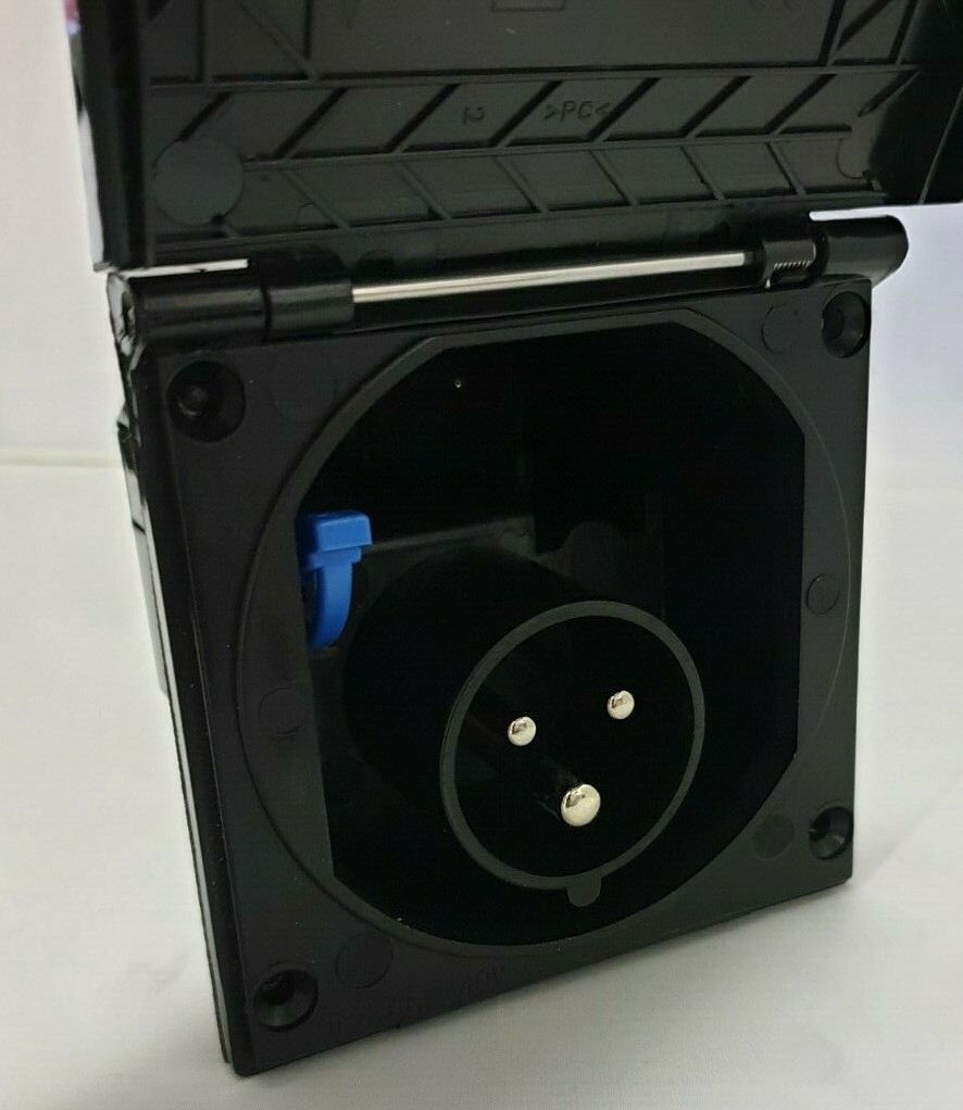 16A 240v Flush Fitting Mains Inlet Socket - BLACK - NEW FLAP  PO140