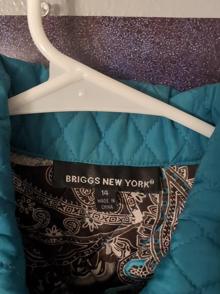Chaqueta Briggs New York verde acolchada con botones a presión para mujer talla 14 forrada de cachemira Foto 2 de 4