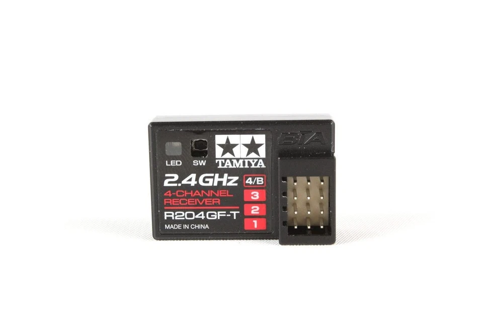 Sistema de radio de 4 canales Tamiya - Attack 4YWD 2,4 GHz Foto 2 de 2