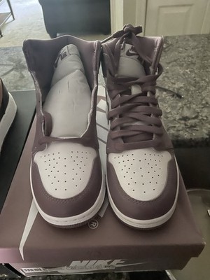 Nike Air Jordan 1 Retro High OG Men s High Top Purple/White FQ2947-105
