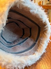 Classic vintage Women's Brown Fur Hat