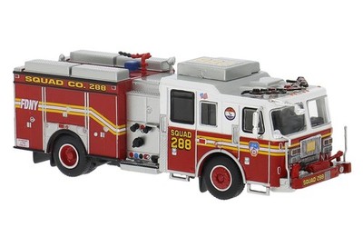Premium Classixxs PCX 870845 Seagrave Attacker Feuerwehr New York 1:87 NEU