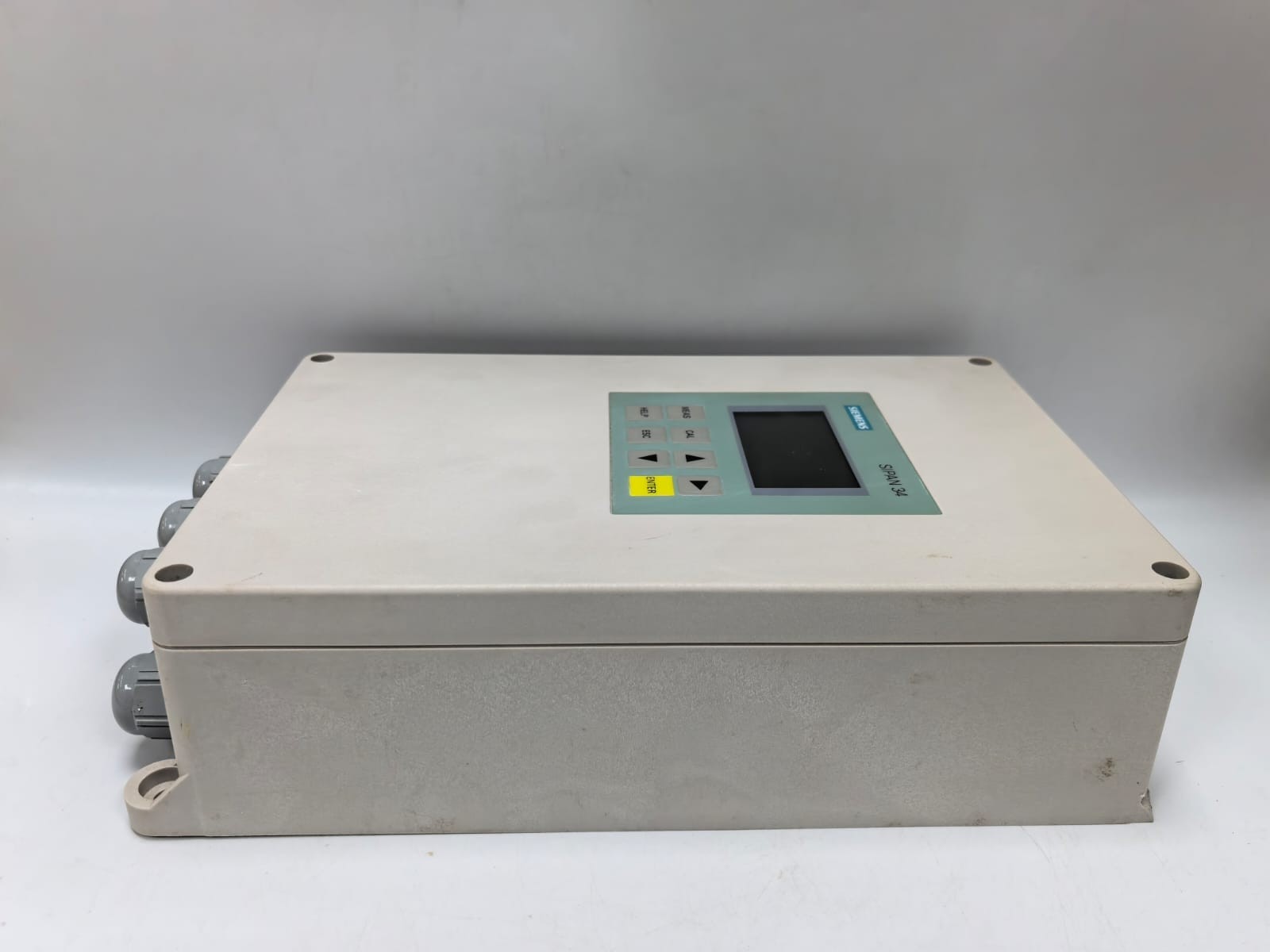 Siemens 7MA2034-0AA10-0AA0 SIEMENS SIPAN 34 LF LIQUID ANALYZER 7MA2034-0AA10-0AA0 6