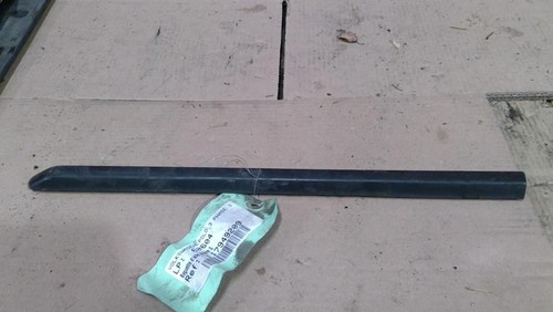 ZIERLEISTE KOTFLÜGEL LINKS HINTEN Volkswagen POLO 3 PHASE 1 1997 6N3853535AB41