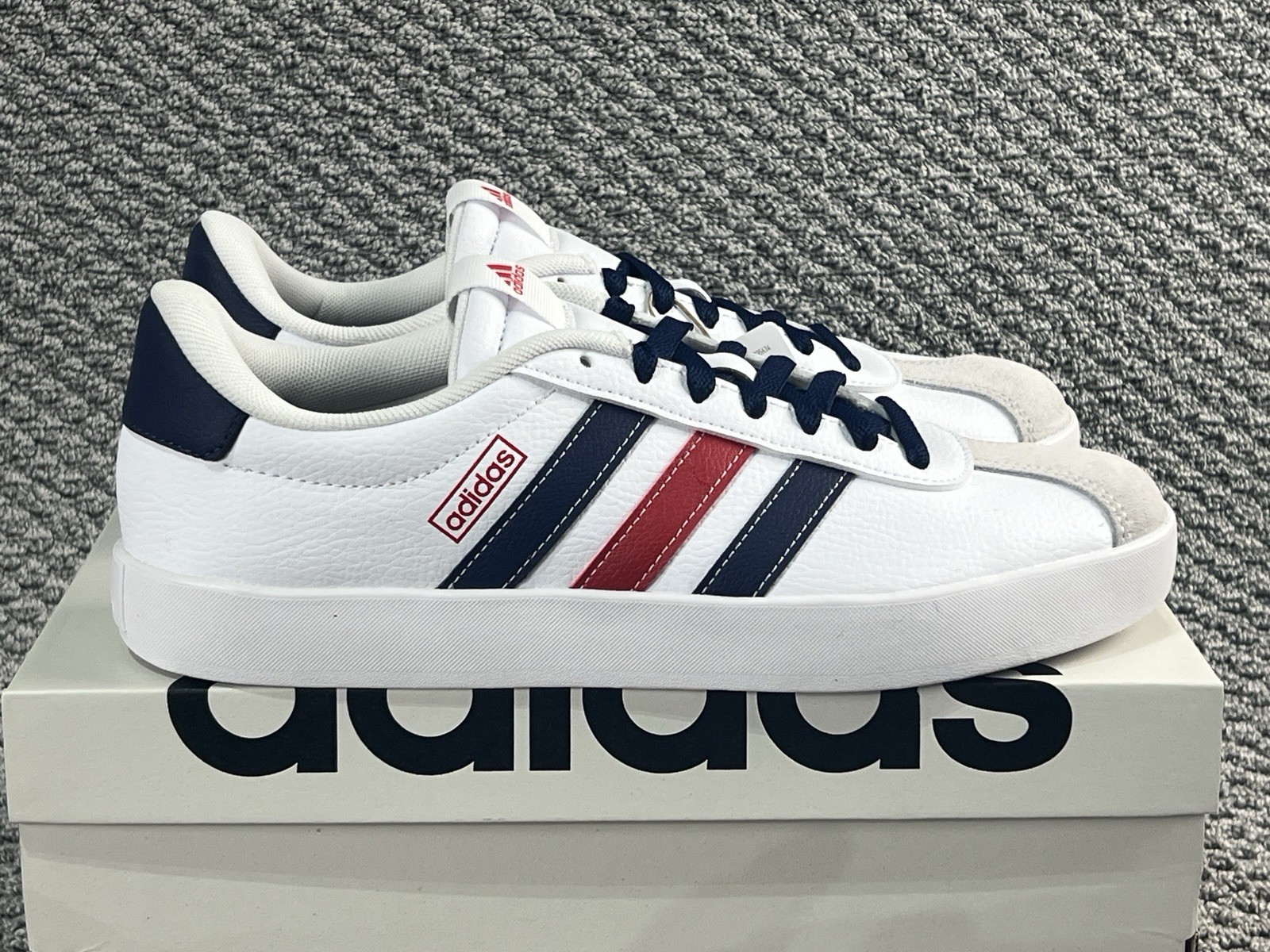 Adidas VL Court 3.0 Men’s Shoes Size 9.5 Cloud White Navy Blue Red Skateboarding