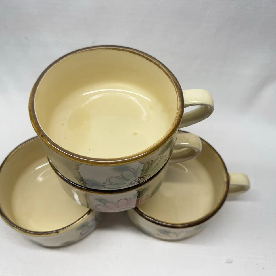 Juego de 4 tazas de sopa vintage apilables con flores de tundra margarita Norleans Foto 3 de 3