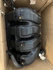 Intake Manifold 283102G700 fits Kia Sportage Hyundai Santa Fe Sport Sorento