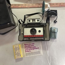 Polaroid Land Camera 220 with Case Flash Gun 268  Bulbs