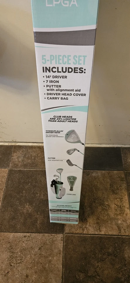 5 Piece Junior Beginner Female Golf Club Set Ages 5-8 Right Hand Dexterity - Image 2 of 4