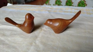 Vintage Signed Middleton Canada solid wood stylized little bird figurines